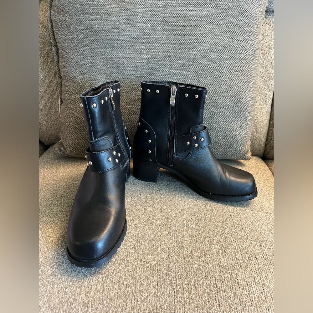 Ride Tecs Women's Motorcycle Leather Heeled Buckle Biker Boots 8811 Size 7